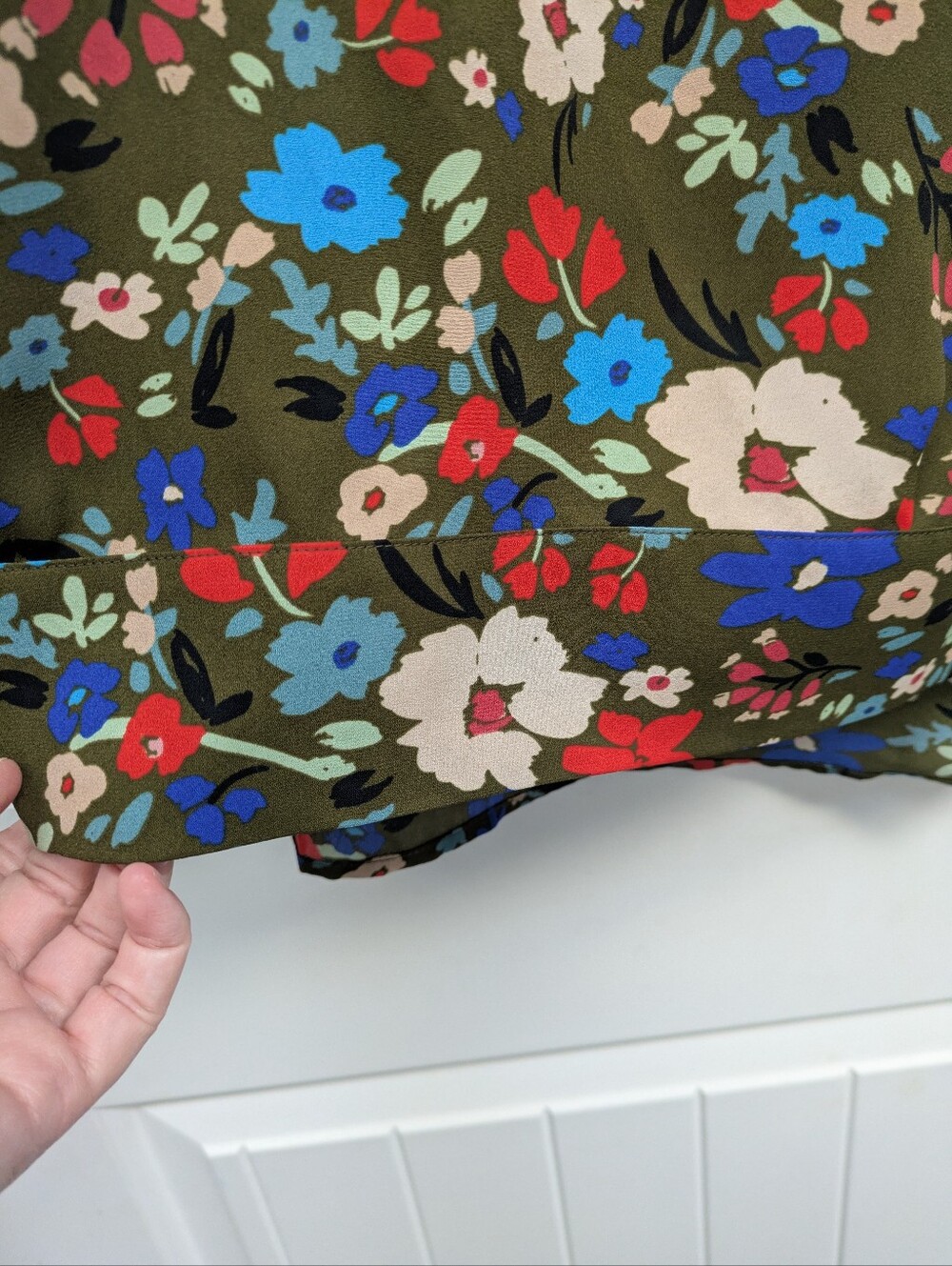 CAbi Wildflower Sleeveless Top - Picture 2 of 6